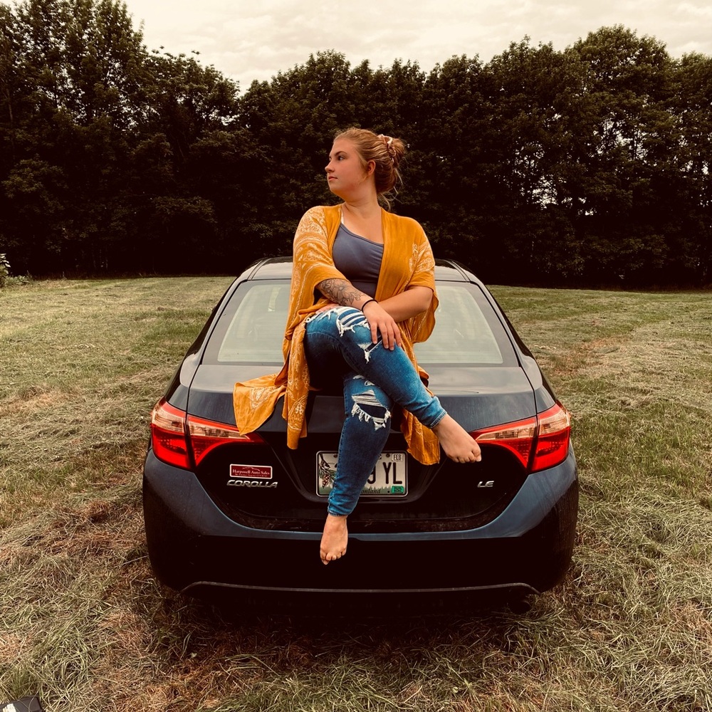 Meet your Posher, Logan